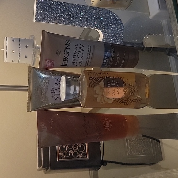 Bath & Body Works Other - ***Price drop*** Bath & Body Works bundle